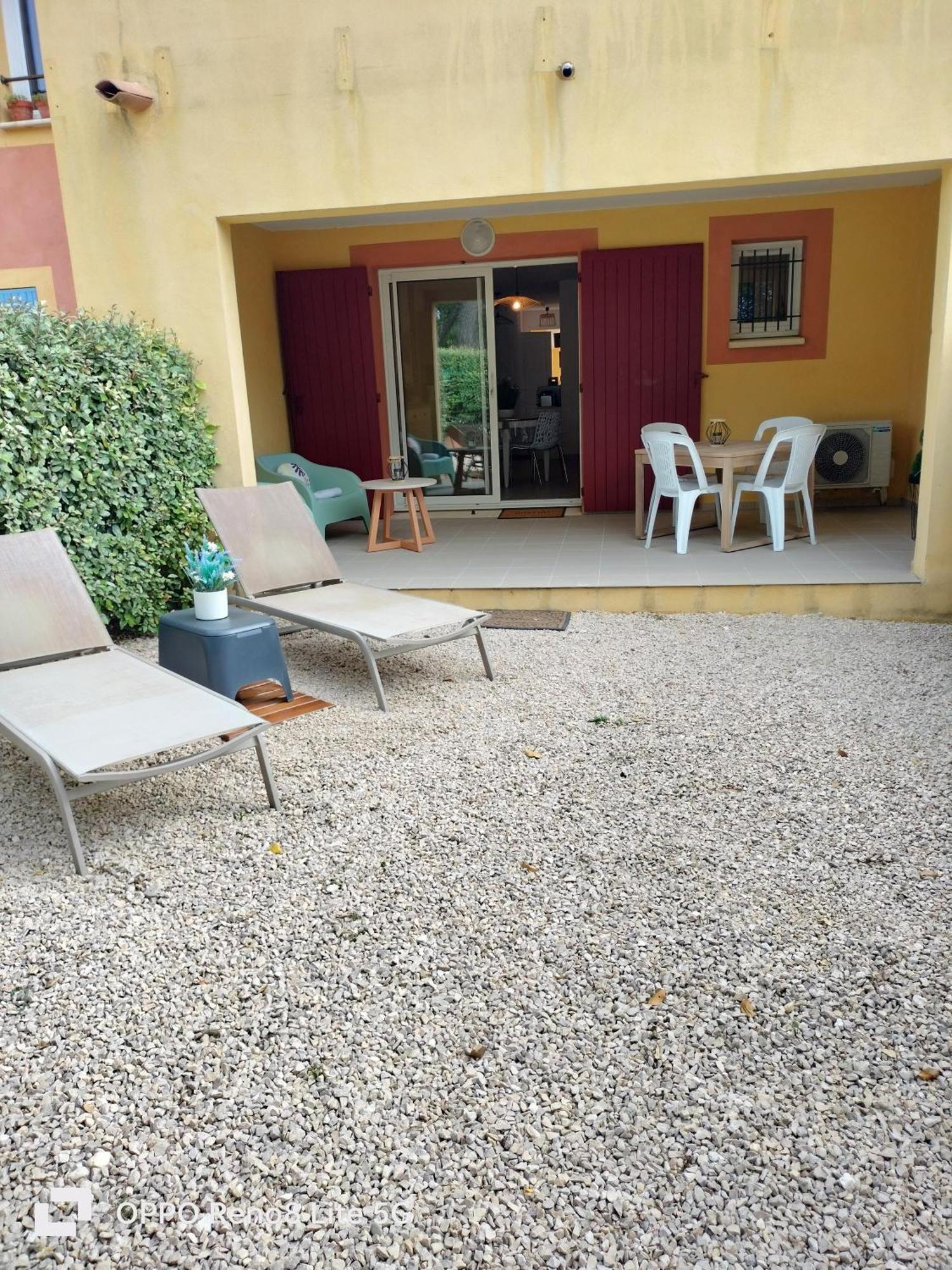 Eden En Luberon Daire Roussillon en Isere Dış mekan fotoğraf