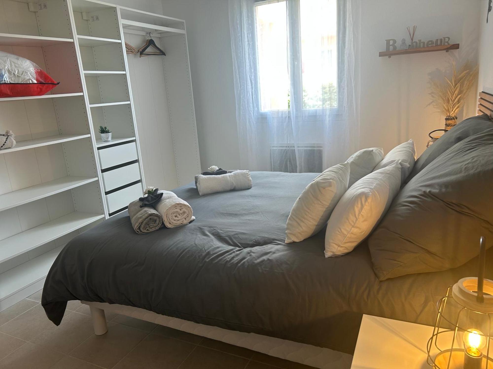 Eden En Luberon Daire Roussillon en Isere Dış mekan fotoğraf