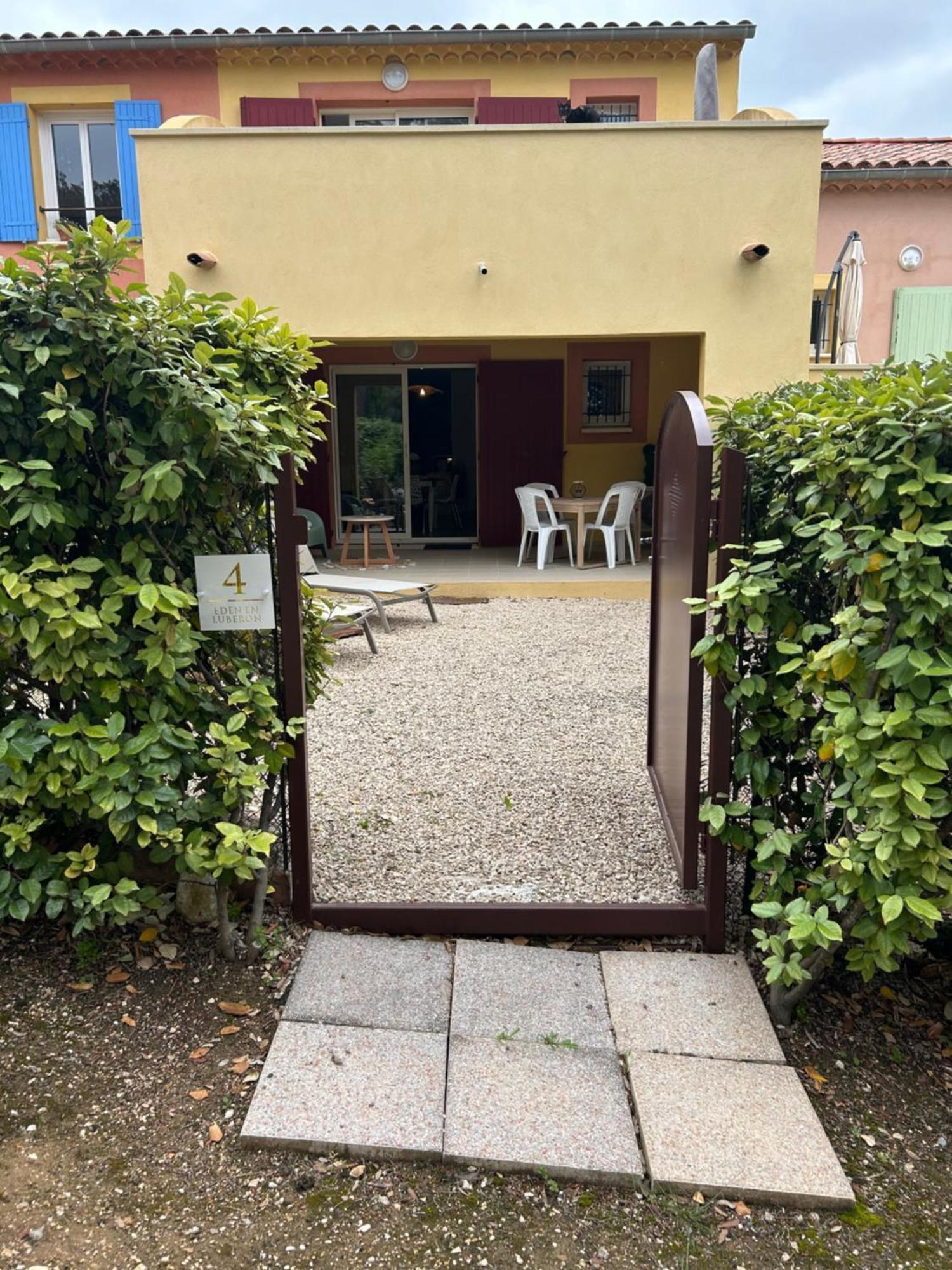 Eden En Luberon Daire Roussillon en Isere Dış mekan fotoğraf