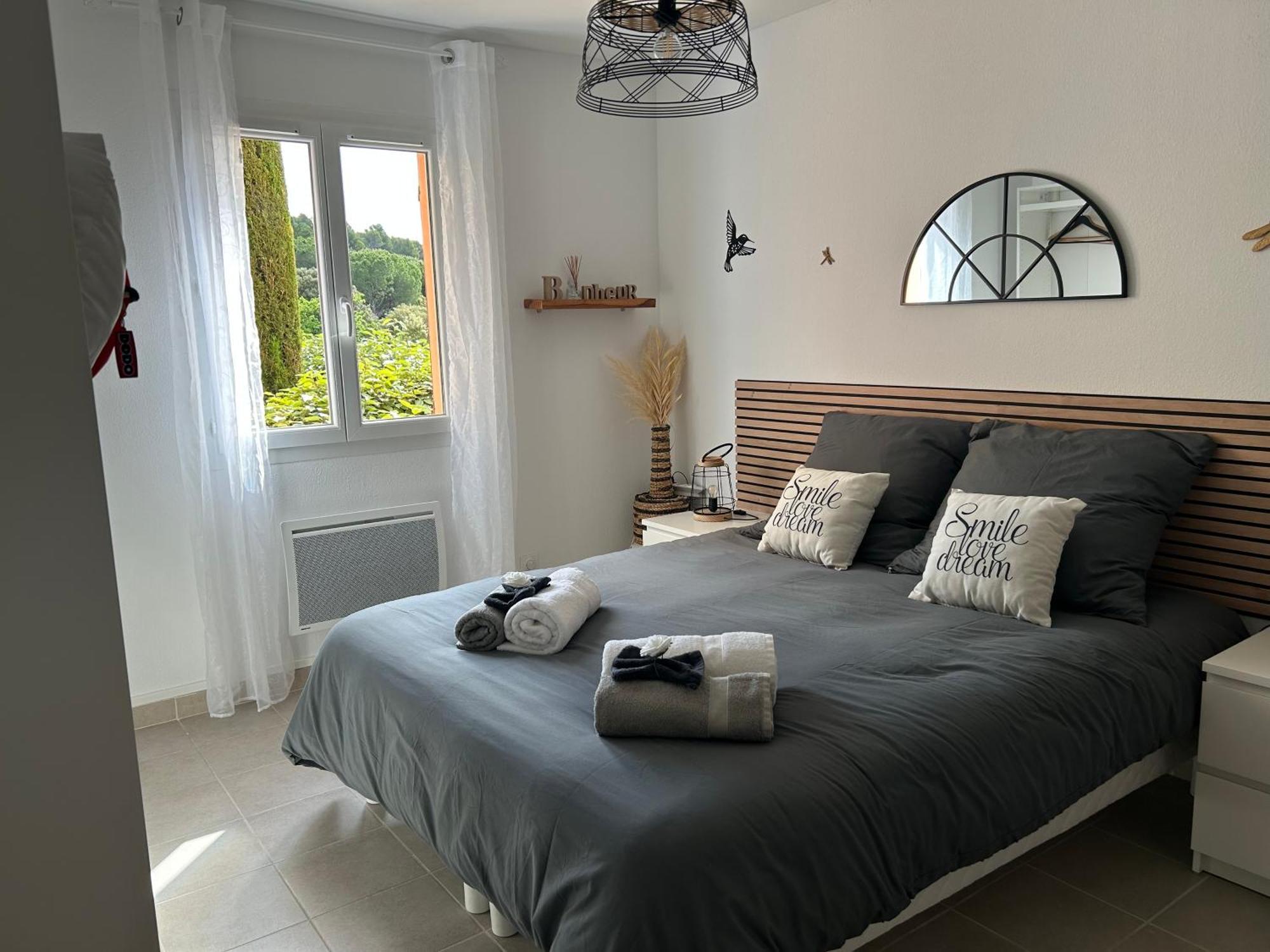 Eden En Luberon Daire Roussillon en Isere Dış mekan fotoğraf
