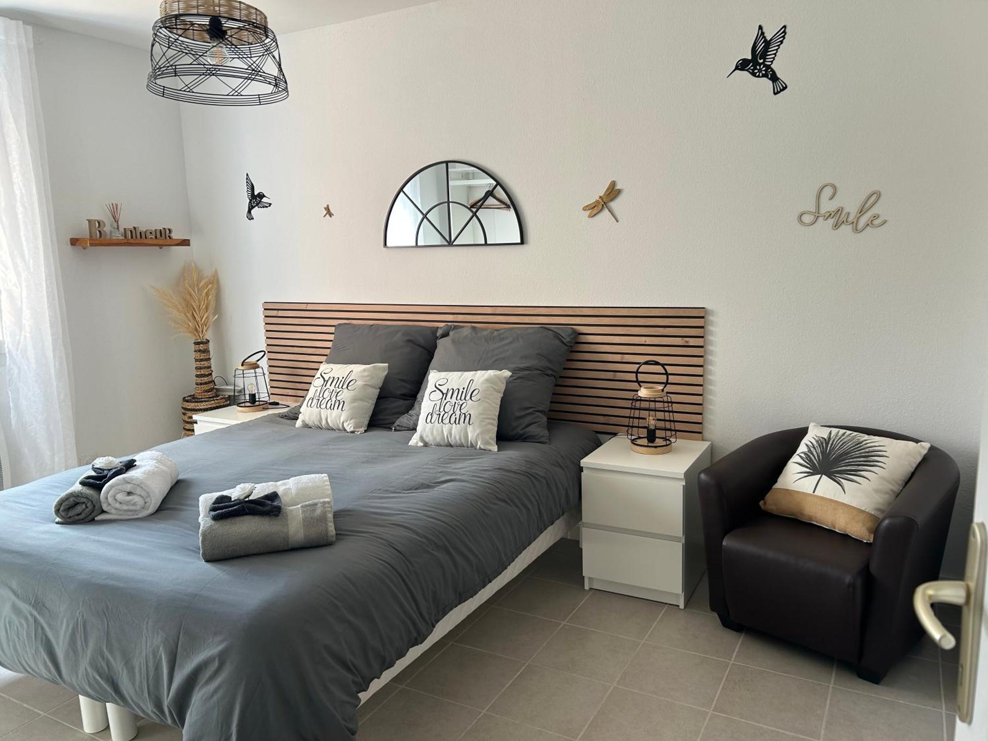 Eden En Luberon Daire Roussillon en Isere Dış mekan fotoğraf